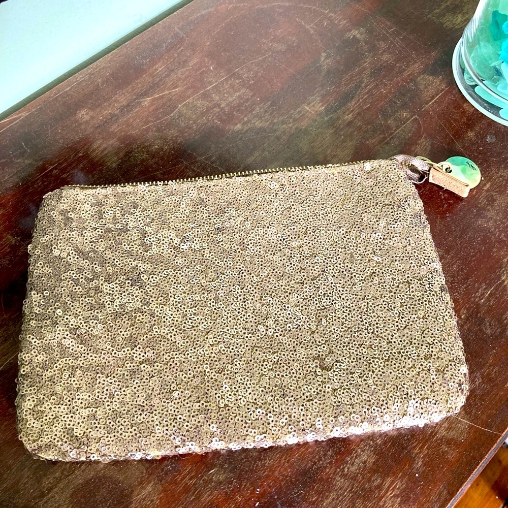 Small Sequined clutch